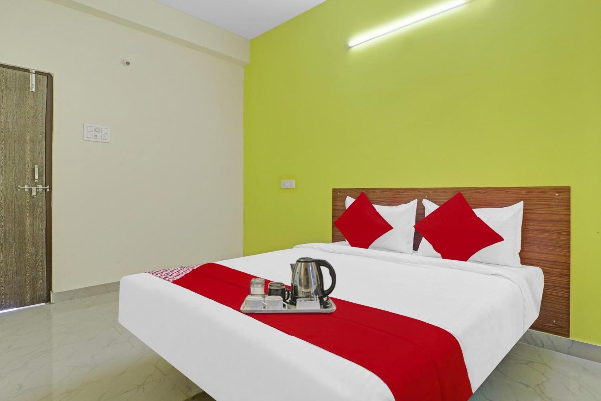Super Collection O Elite Stay Near Habsiguda Metro Station Hyderabad Ngoại thất bức ảnh